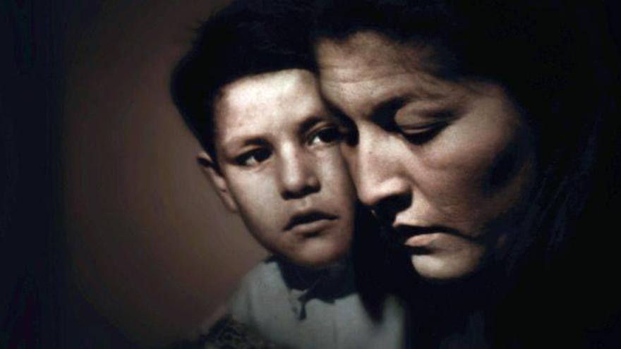 Zinebik &quot;Mercedes Sosa, la voz de Latinoamérica&quot;  proiektatuko du ostegunean