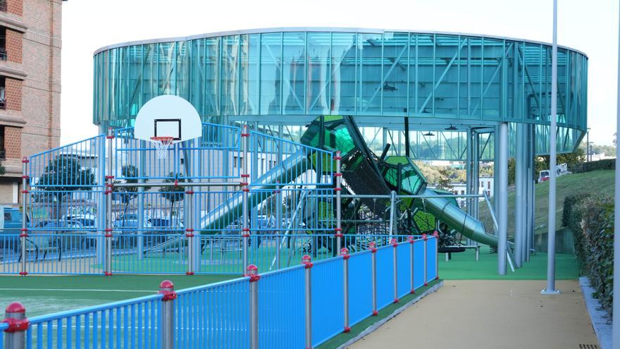 Getxo estrena parque infantil cubierto con zona de adultos