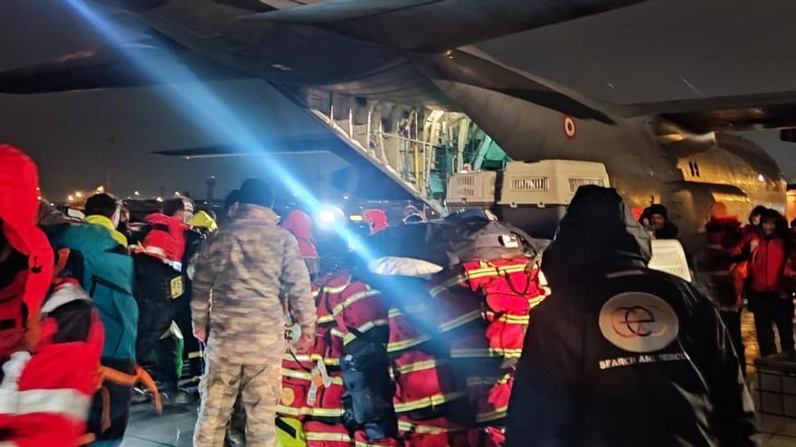 En imágenes: Bomberos de Vitoria ya trabajan sobre el terreno en Turquía