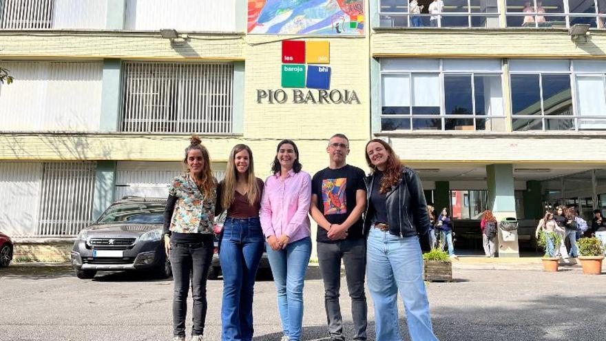 La creatividad del alumnado de Pío Baroja impulsa el comercio local en Irun