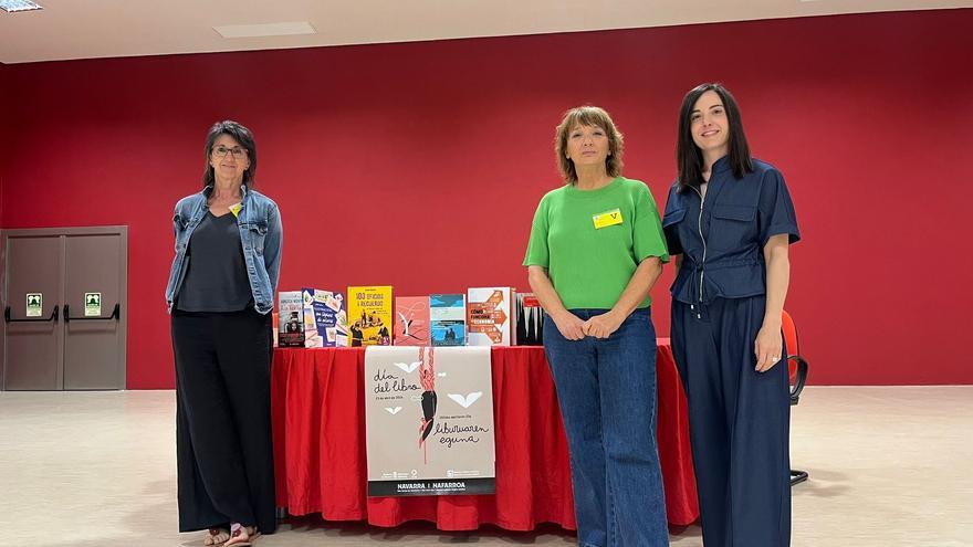 El Servicio de Bibliotecas de Navarra entrega 463 libros al Centro Penitenciario de Pamplona