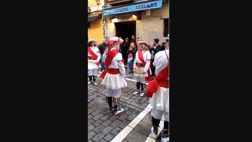 Fiesta de despedida de Marisa del bar Garazi