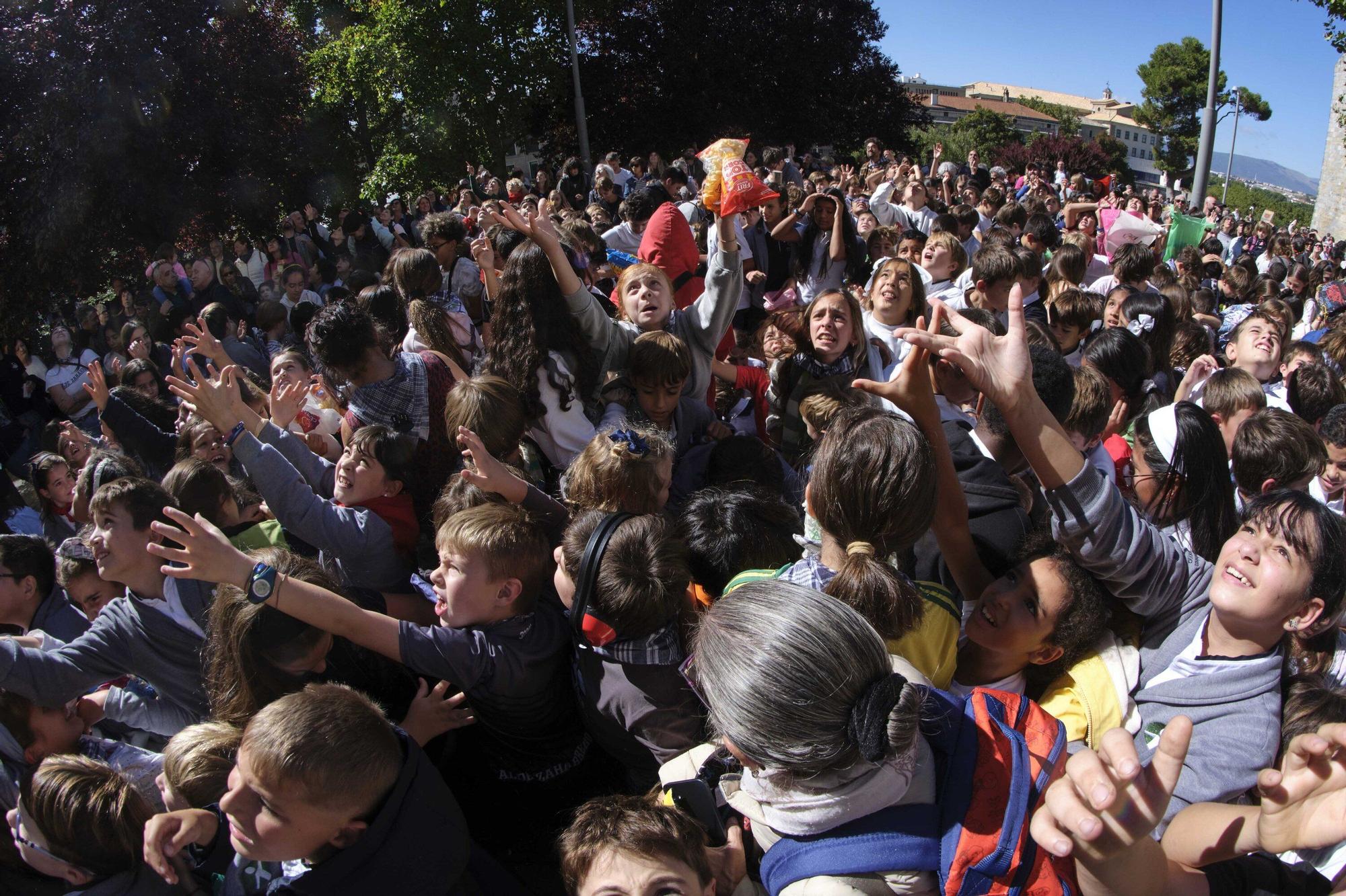Fotos del chupinazo de San Fermín Txikito 2025