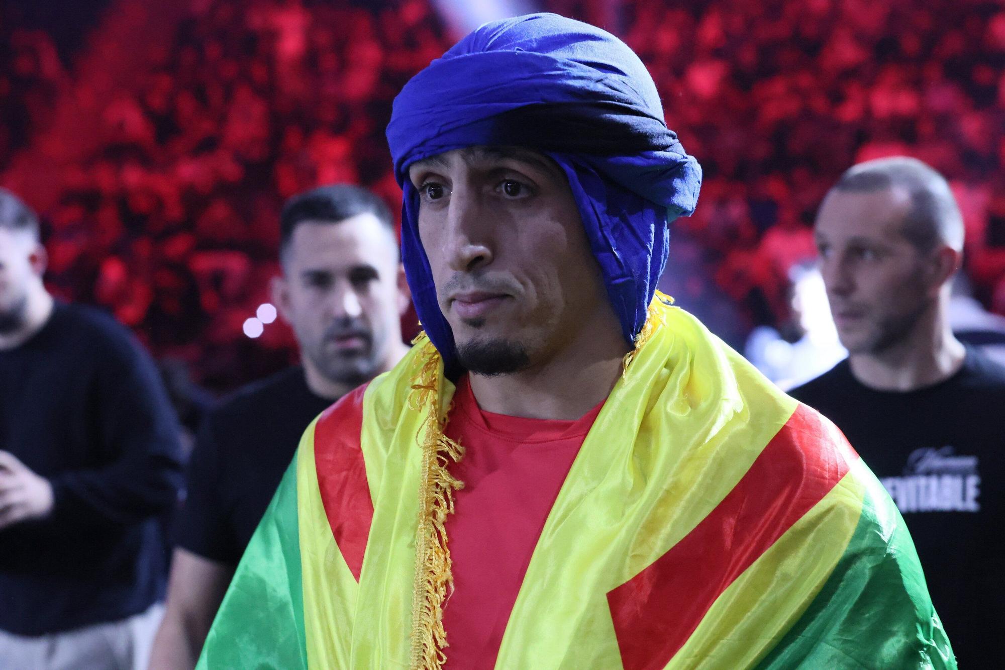 En imágenes: El Buesa se rinde al MMA con Topuria como estrella