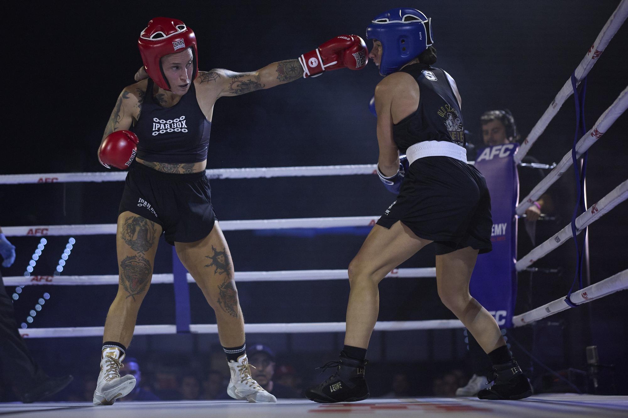 El Muay Thai pone en pie el Navarra Arena