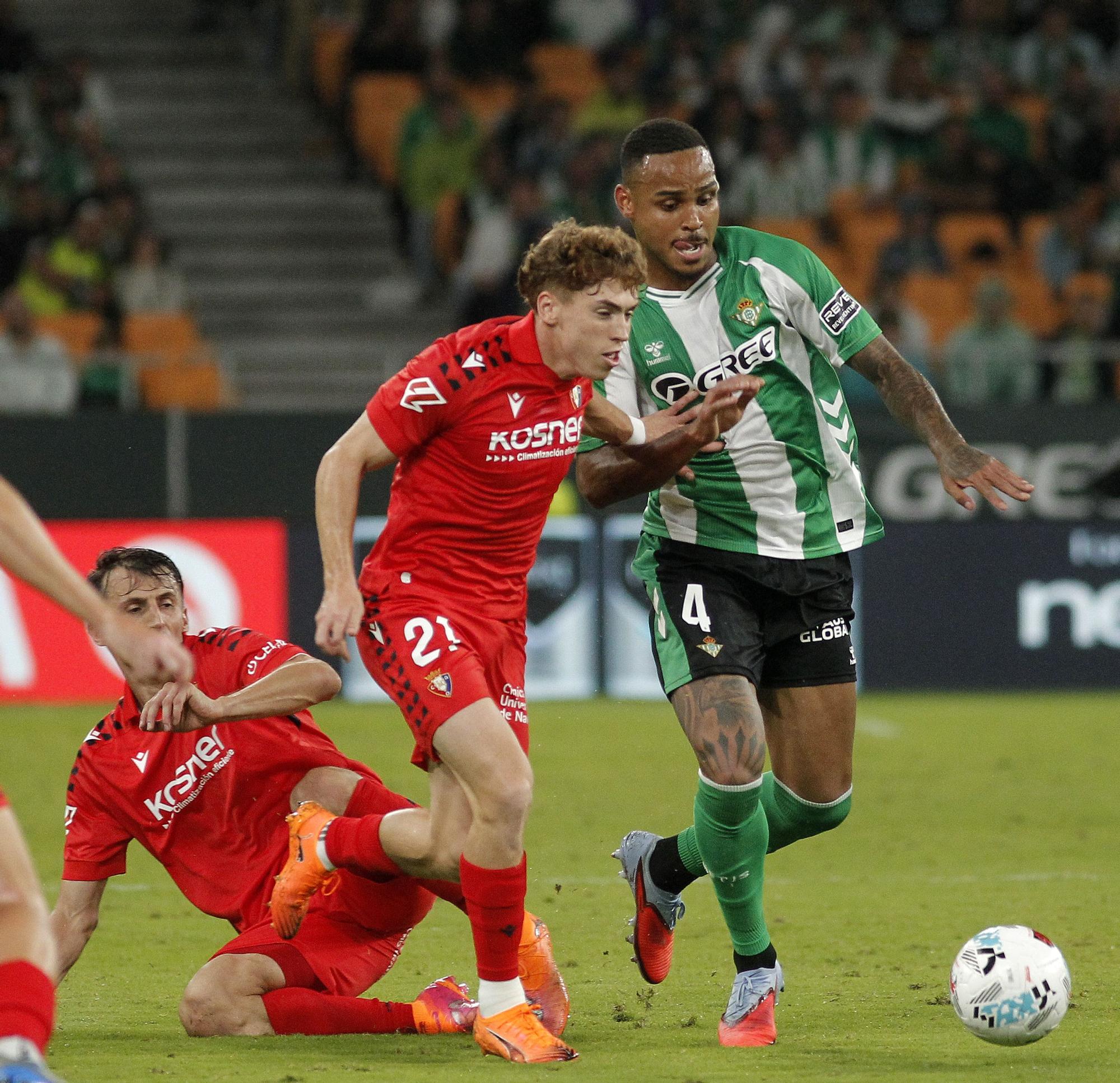 Fotos del partido entre Betis y Osasuna