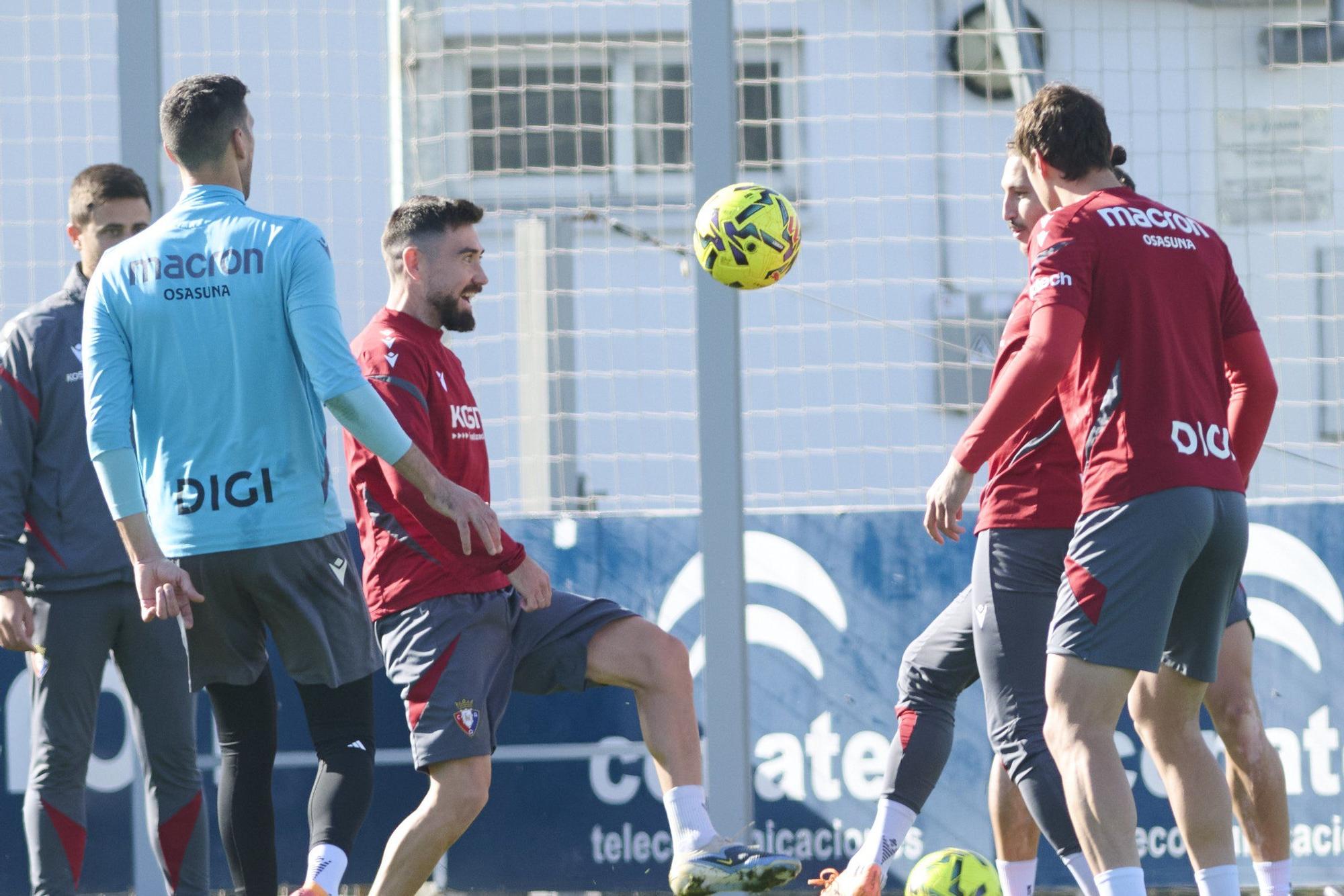 Fotos del entrenamiento de Osasuna (domingo 9 de noviembre)