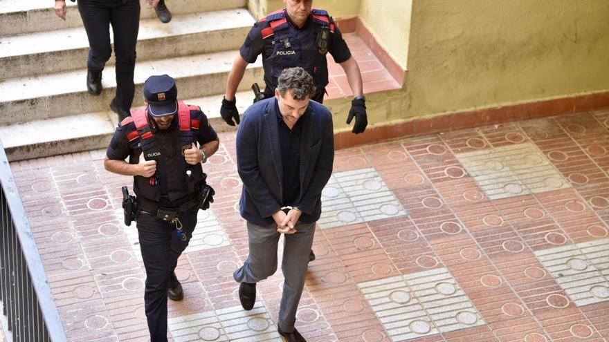 Jonathan Andic, investigado por la muerte de su padre, mantiene la vicepresidencia de Mango