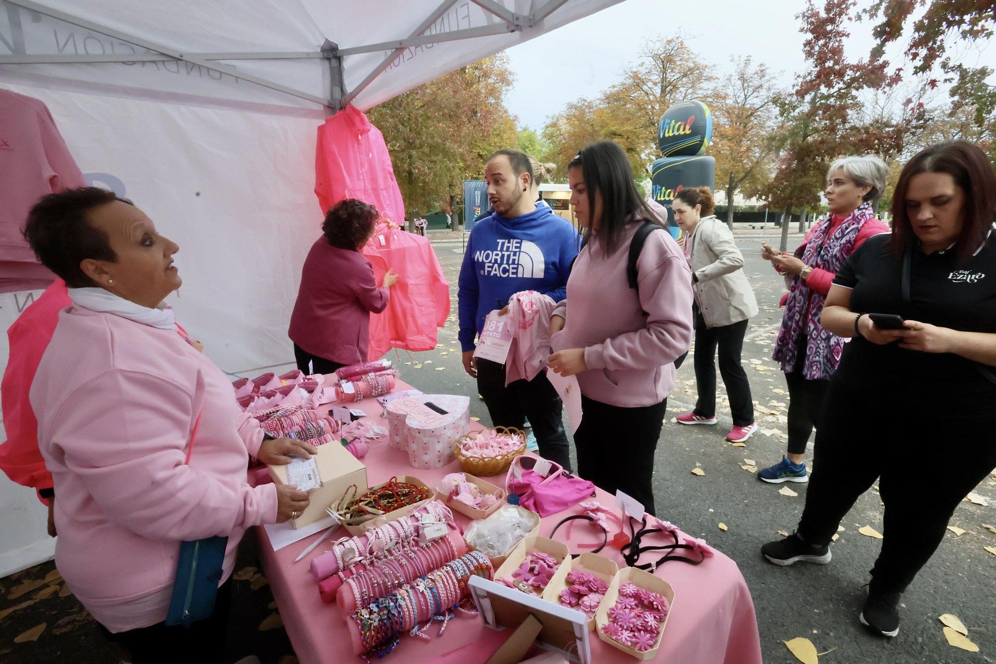 En imágenes: Vitoria se vuelca con la VI Carrera Solidaria contra el Cáncer de Mama