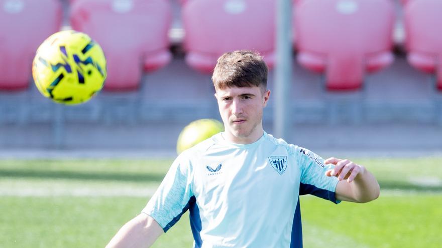 El Athletic viaja a Vallecas con Berenguer y Jauregizar