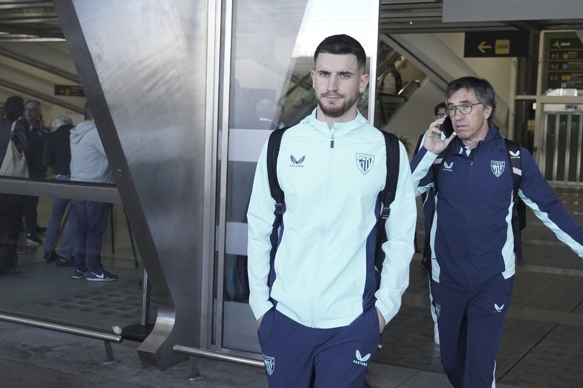 El Athletic vuelve a Bilbao desde Dortmund