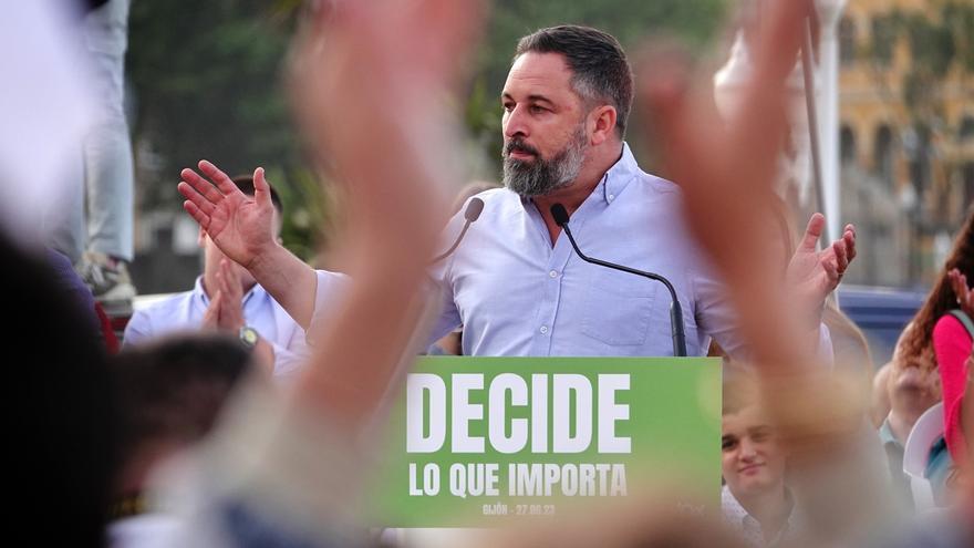 PP y Vox juegan al gato y al ratón
