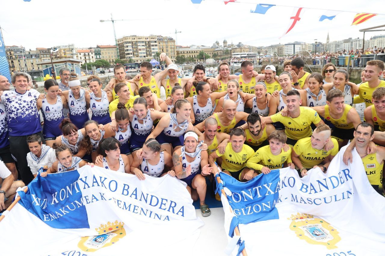 Donostia Arraun Lagunak y Orio celebran el triunfo en la Bandera de la Concha