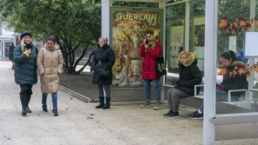 "Las huelgas en el transporte público de Vitoria siempre las pagamos los pasajeros"