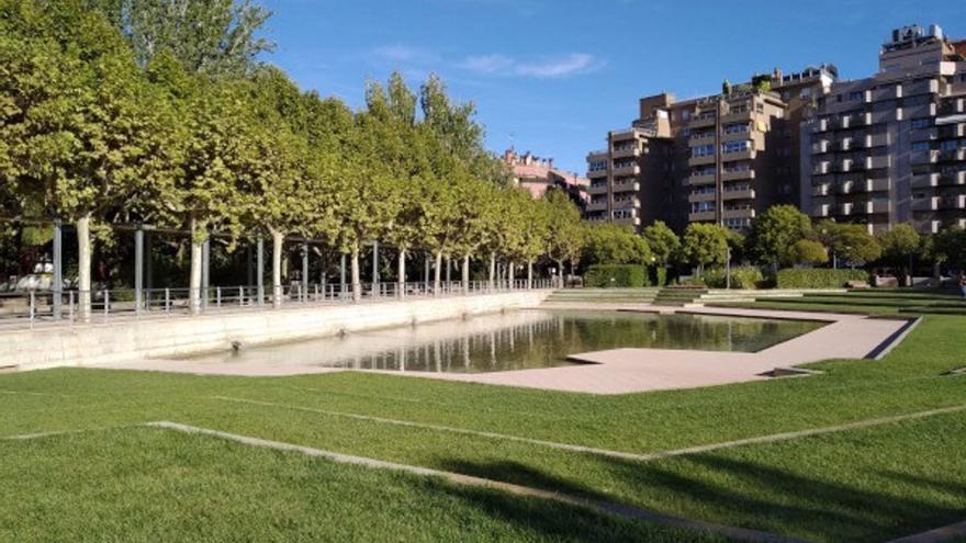 Intoxicado un niño tras beber de una botella de salfumán abandonada en un parque de Huesca