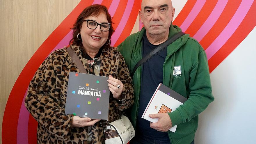 Euskaltzaindia presenta en Durango un libro que ahonda en la faceta multidisciplinar de Gabriel Aresti