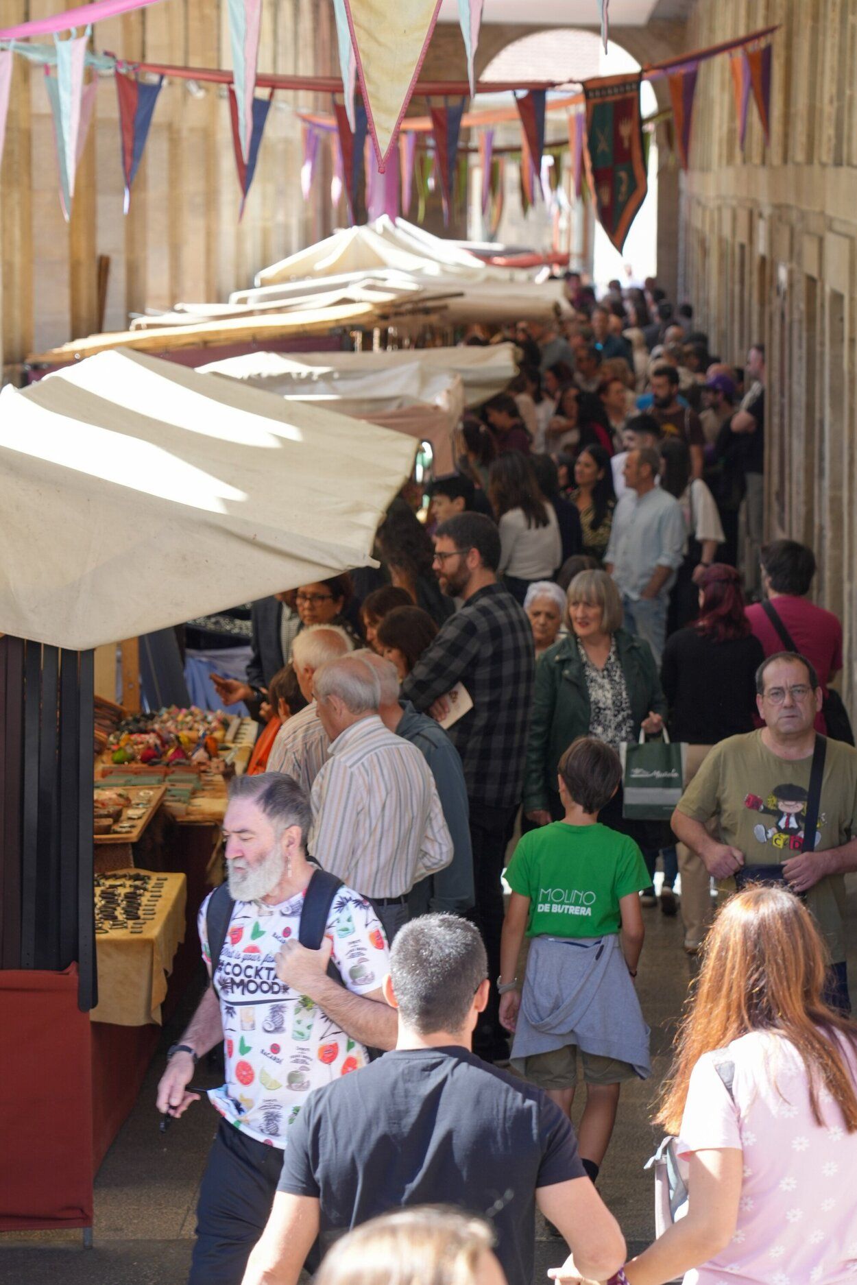 En imágenes: Segunda jornada del XXII Mercado Medieval de Vitoria