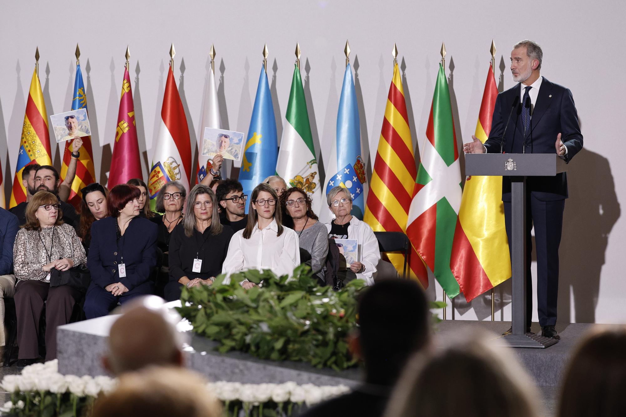 Comienzan a llegar los asistentes al funeral de Estado para las víctimas de la dana