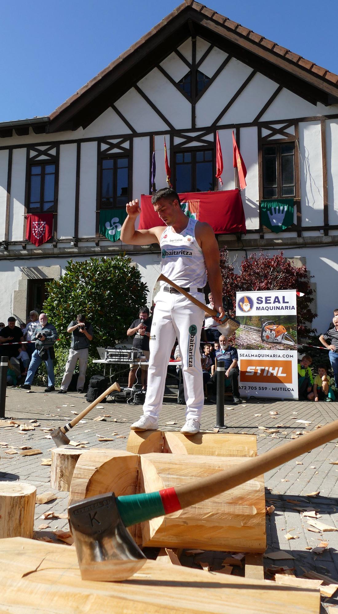 Fotos del Campeonato Navarro de Aizkora en Lekunberri