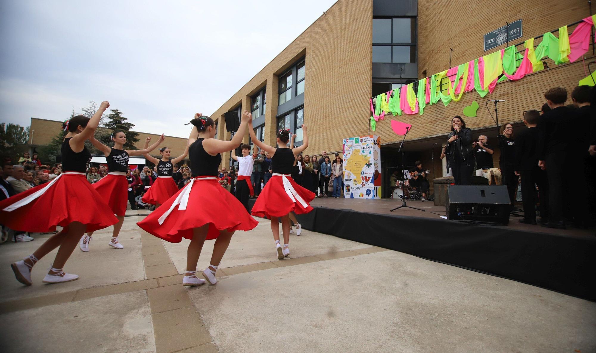Fotos: Nafarroa Oinez 2025 en la ikastola Paz de Ziganda de Villava - Atarrabia