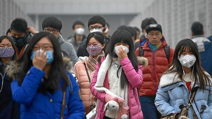 La capital china se pone a prueba con la alerta roja por contaminación