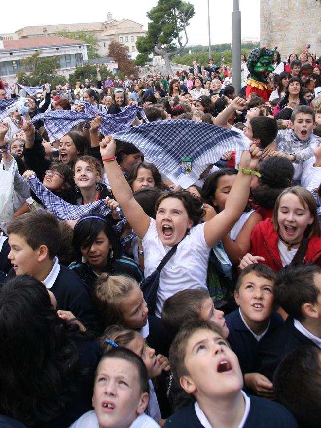 Protagonistas del cohete de San Fermín Txikito a lo largo de los años