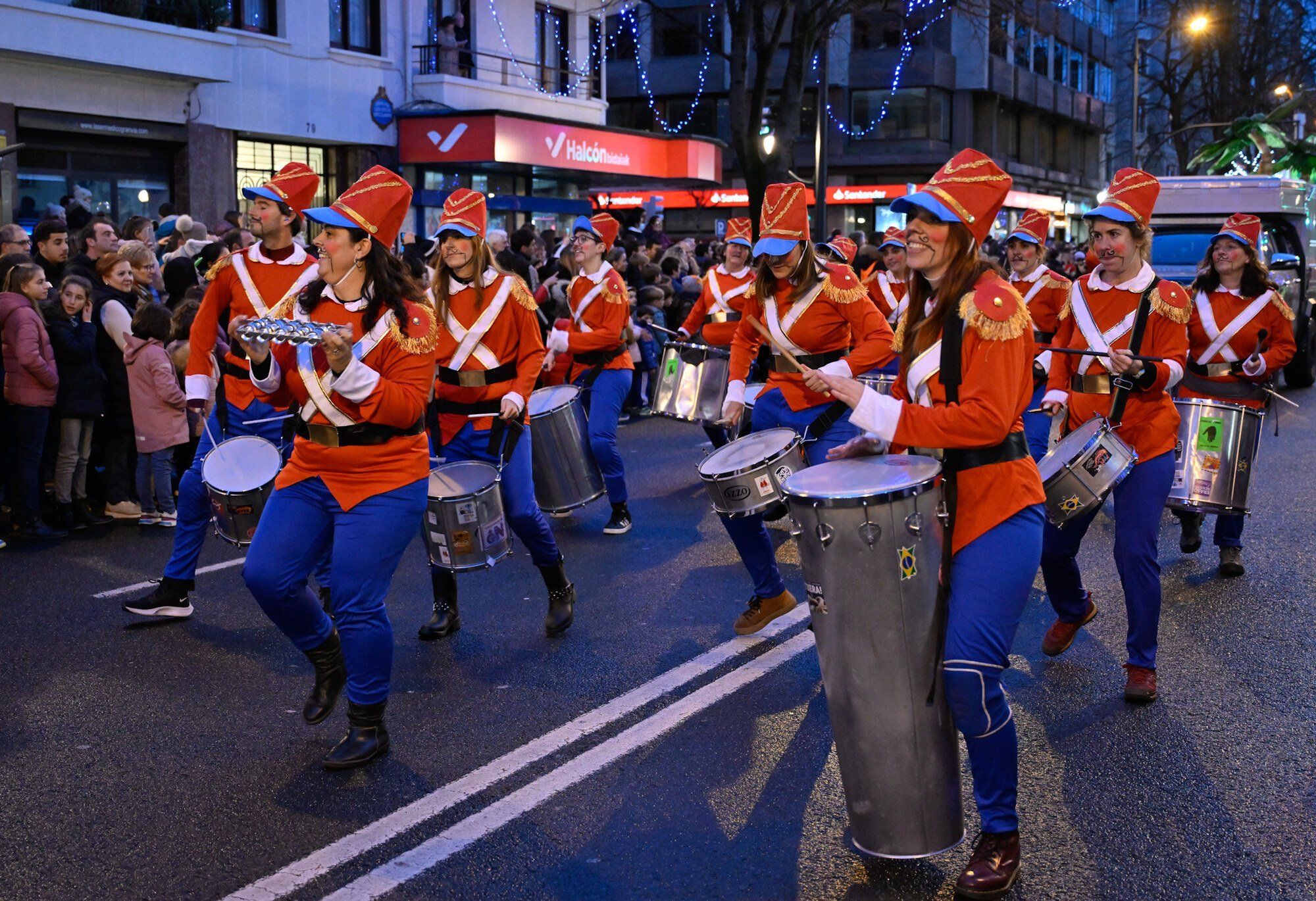 En imágenes: Así ha sido la Cabalgata de los Reyes Magos en Bilbao