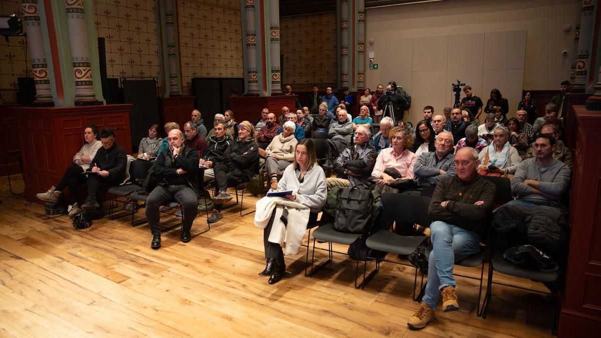 Reunión informativa celebrada este miércoles en la sede de la MCP para dar a conocer a las entidades los resultados del trabajo.