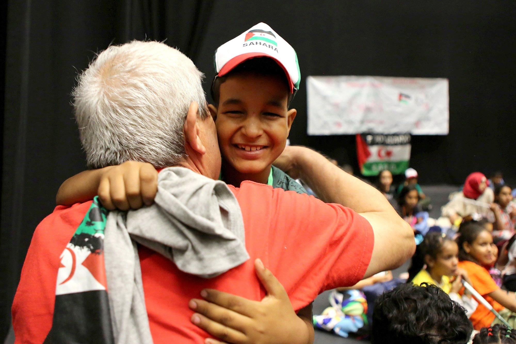 'Vacaciones en Paz': recepción a los niños saharauis que llegan a Navarra para pasar el verano