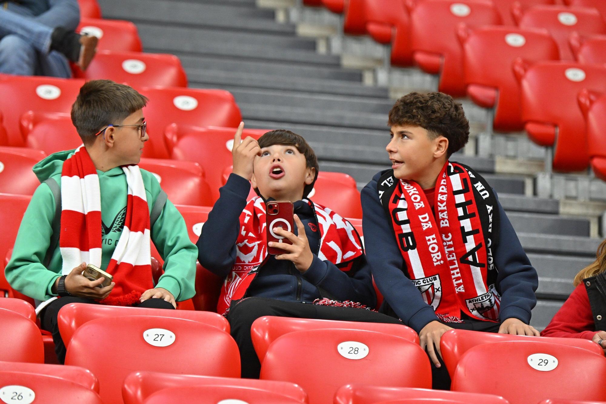 En imágenes: búscate en nuestra galería de la grada del Athletic-Getafe