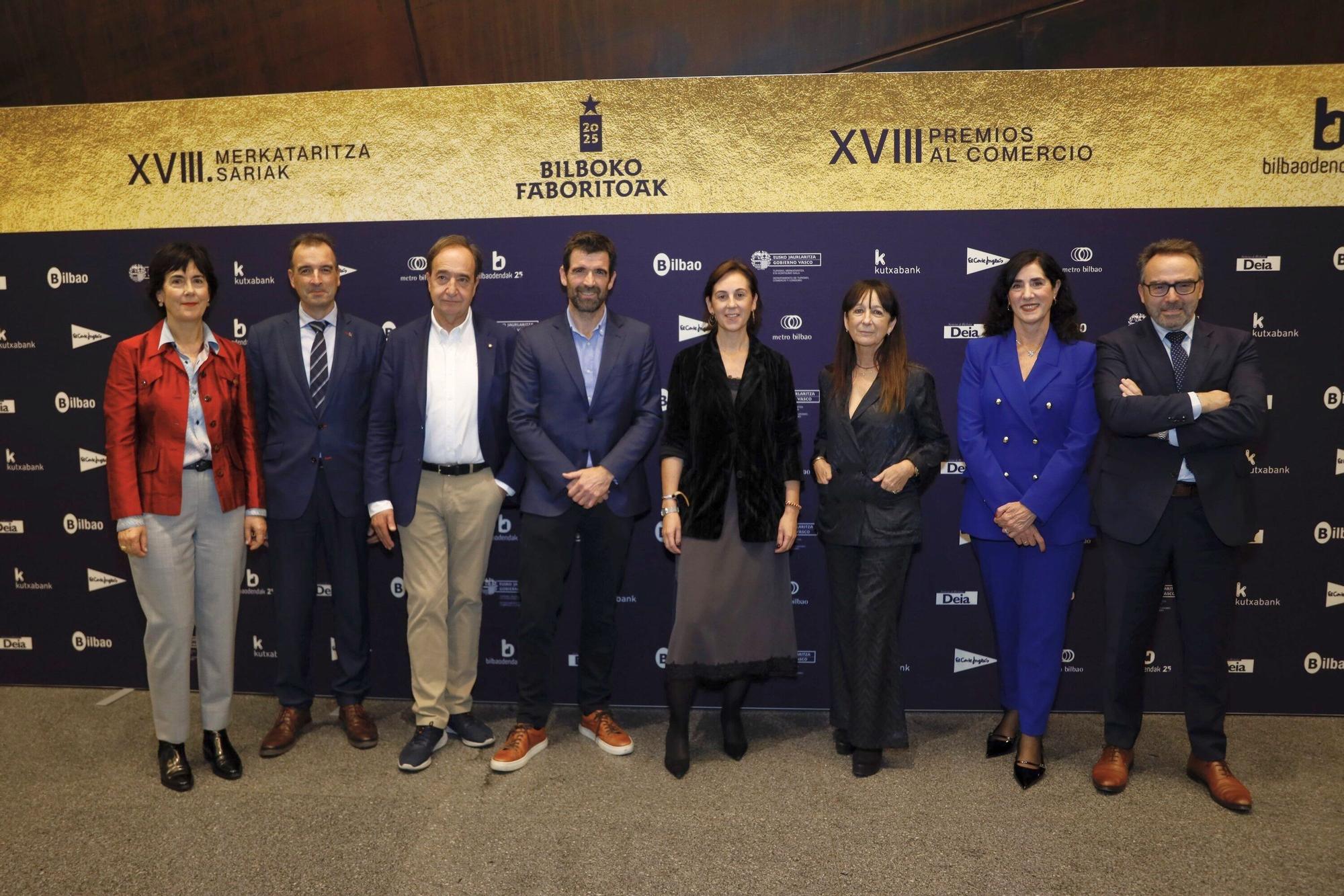 Marijo Arrieta, Juanma Bilbao, Rafa Gardeazabal, Jake Agirrezabal, Kontxi Claver, Olga Sáez, Rosa Fernández Villa y Carmelo Lezana.
