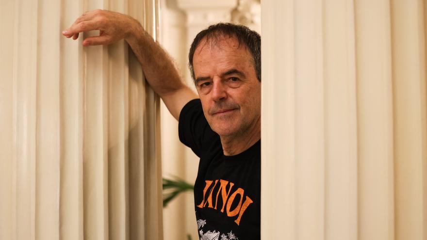 Jon Arretxe: “Me fui a la Amazonia peruana y escribí allí una novela del tirón”