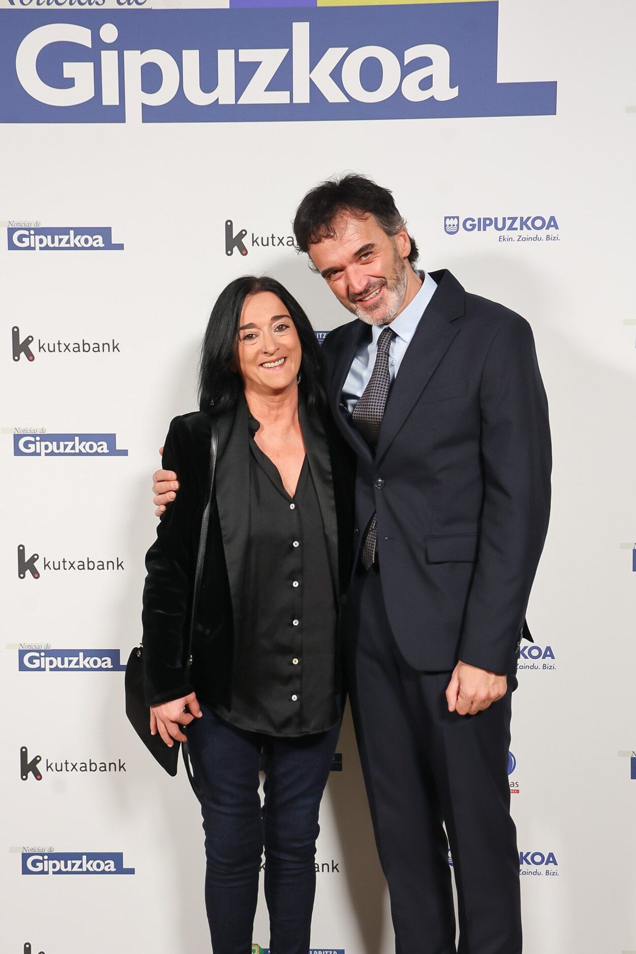 Xabier del Valle con Amagoia Mujika (Berria)