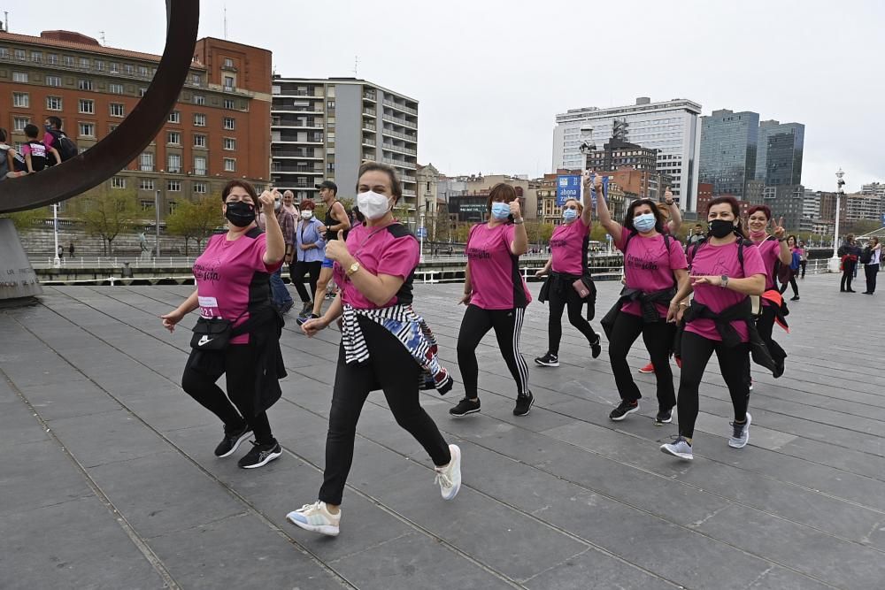 Marcha de ACAMBI contra el cáncer de mama en Bilbao