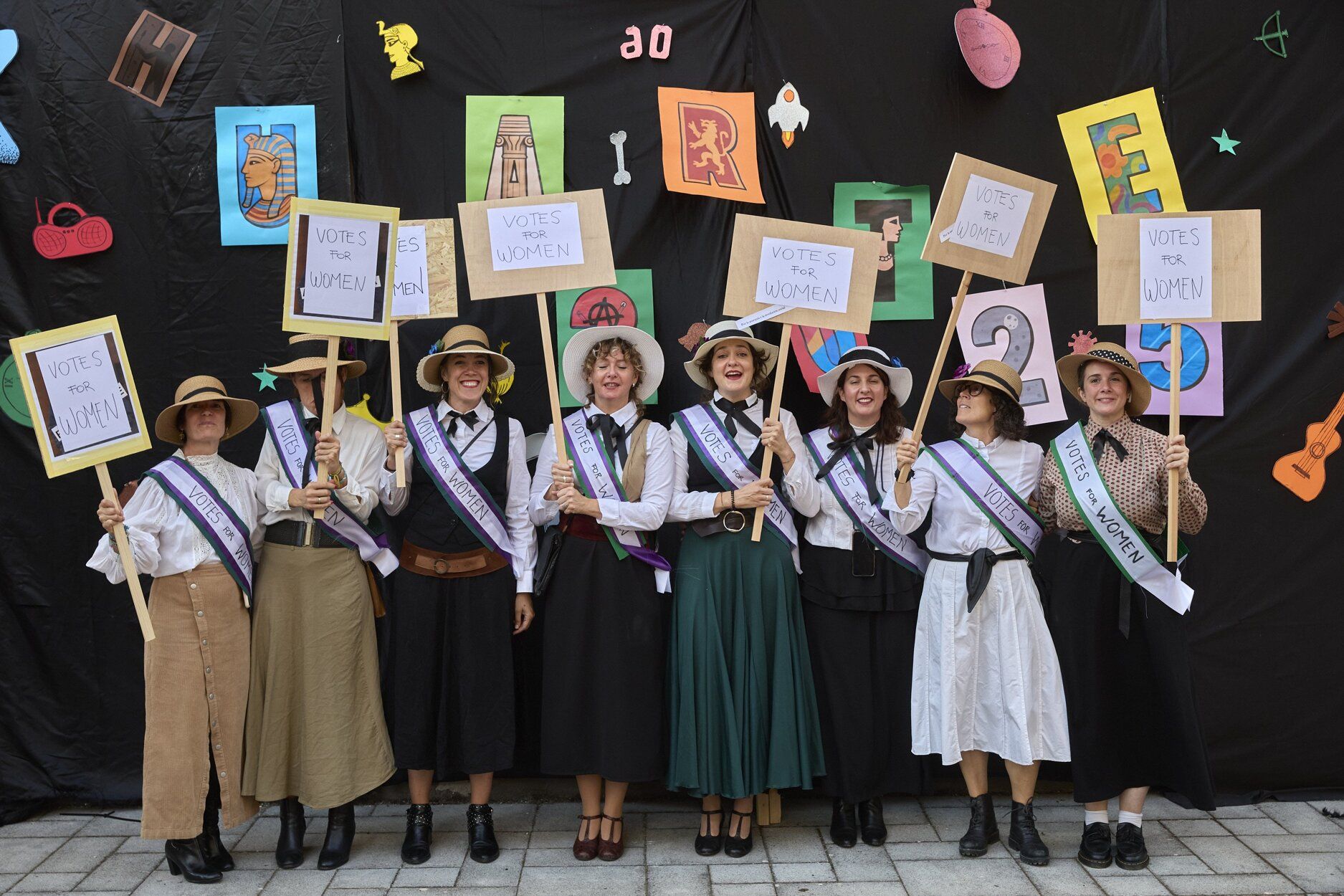 Fotos del día de disfraces en fiestas de Huarte