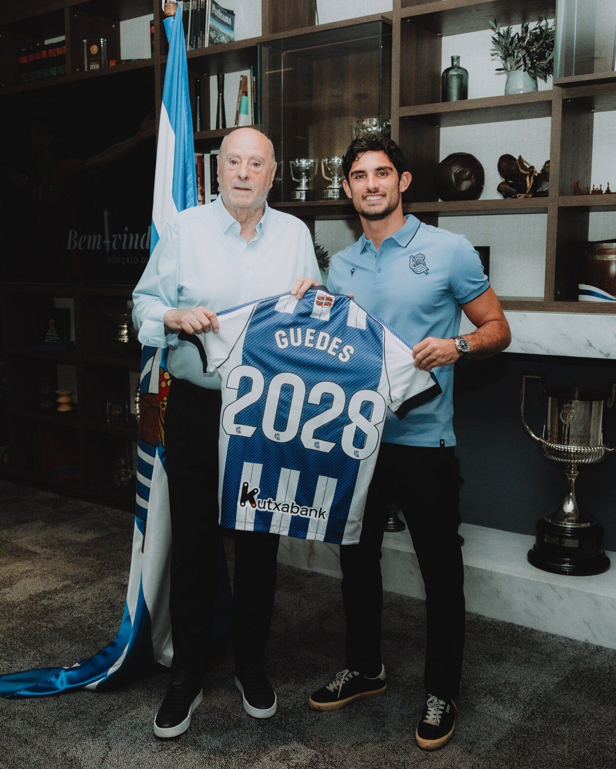Guedes ya es jugador de la Real