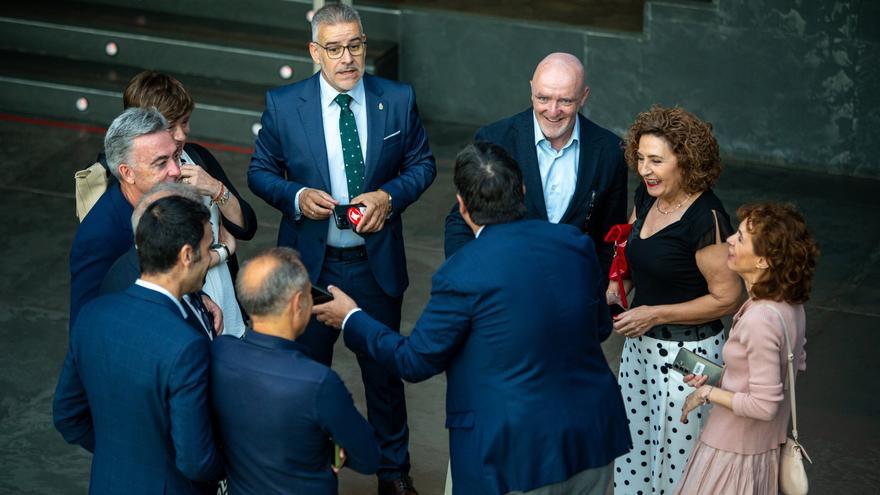 Insólita votación en el Parlamento de Navarra: ¿qué ha llevado a UPN, EH Bildu, PP, Contigo y Vox a votar juntos?