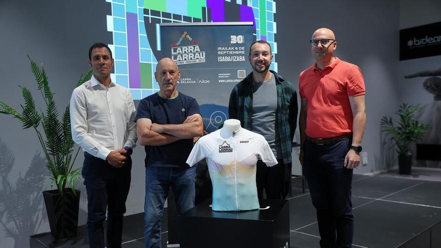 La Larra-Larrau presenta su maillot oficial y las novedades de su 30ª edición