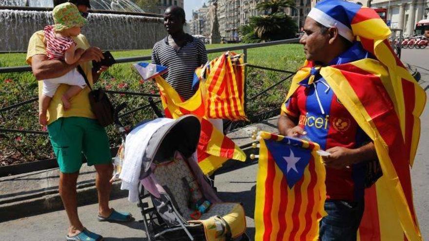 Miles de personas salen a la calle en Barcelona en la manifestación de ...