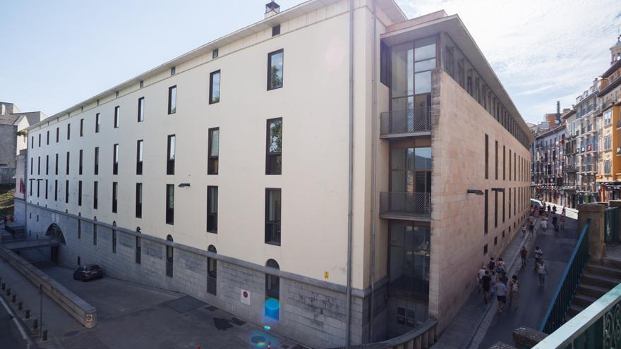 El nuevo protocolo de Navarra para proteger y acompañar al alumnado trans en los colegios