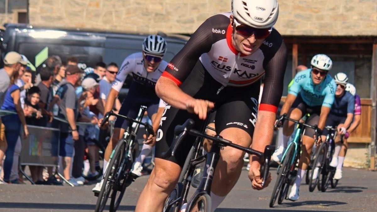Ander Otegi durante una prueba ciclista. / Fundacón Euskadi Ander Otegi durante una prueba ciclista. / Fundacón Euskadi