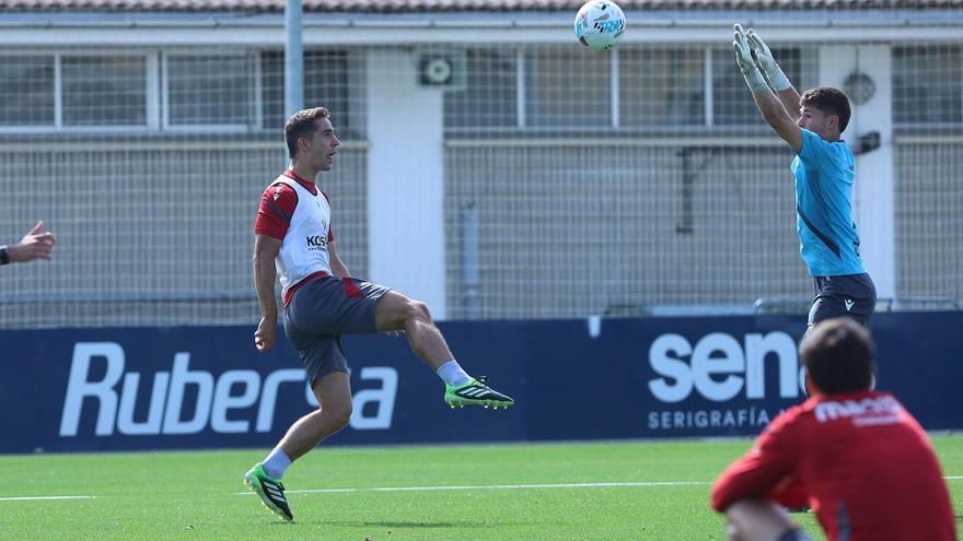 Osasuna: vuelta al trabajo con sesión a puerta cerrada