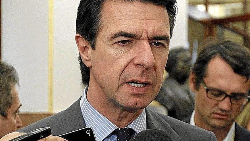 La ley que permite privatizar las televisiones autonómicas supera el primer trámite
