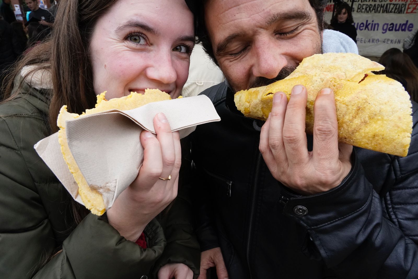 En imágenes: colas para acceder a una Durangoko Azoka a reventar