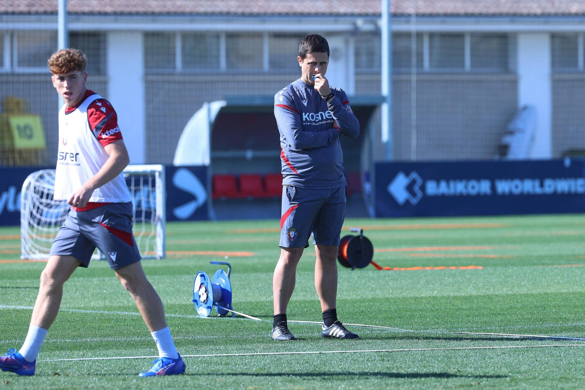 Fotos del entrenamiento de Osasuna (9 de septiembre de 2025)