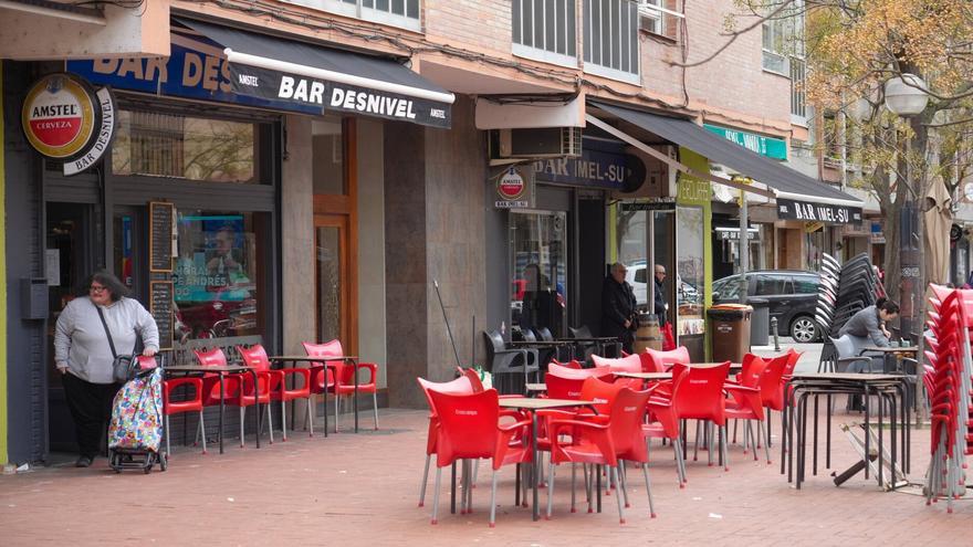 Vitoria analiza cómo marchan los negocios de Zaramaga