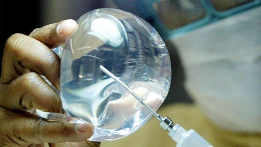 Destapan casi 5.000 fallos en un año en España en los implantes médicos