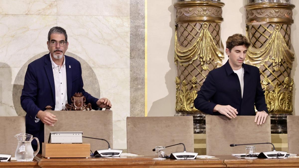 Eneko Goia y Jon Insausti en el Pleno de hoy
