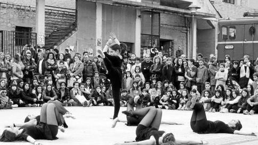 Altsasu celebra el día de la danza