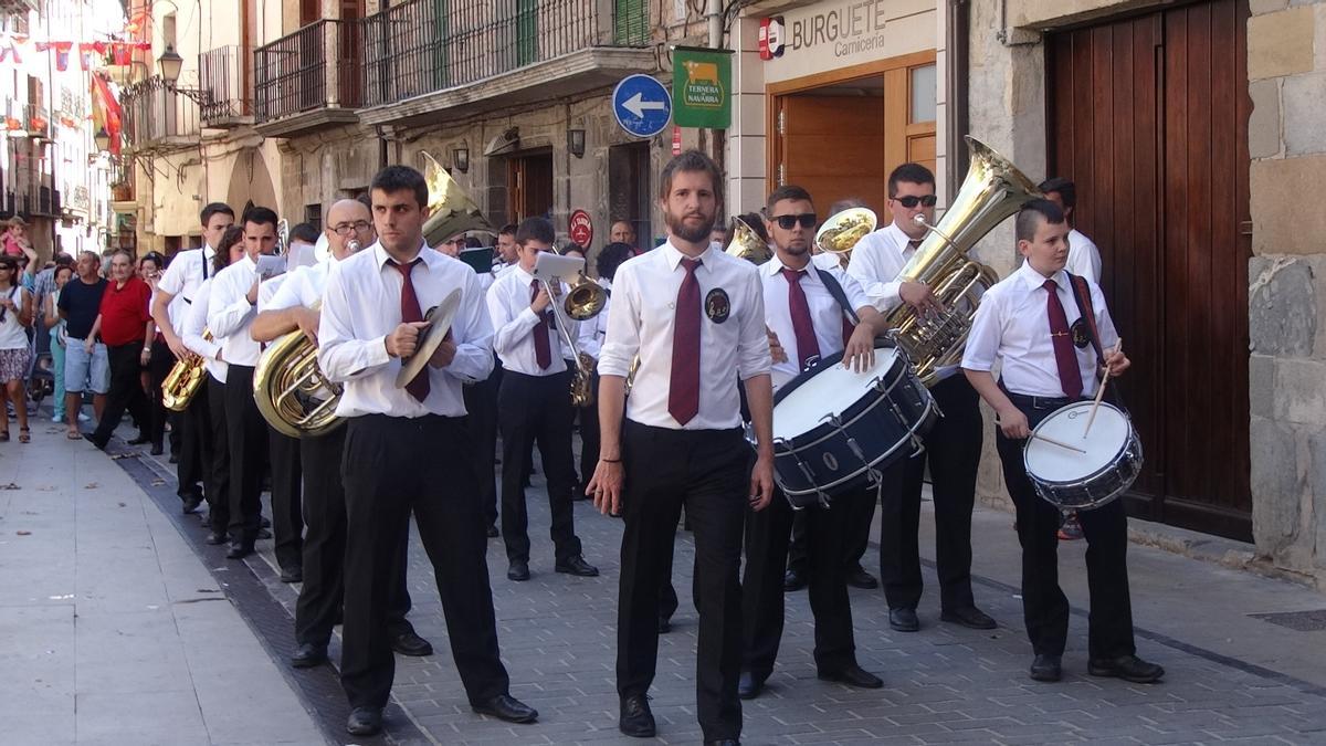 Agosto 2015. Al frente de los actos de clebración del 150 aniversario del nacimiento de J. Larregla.